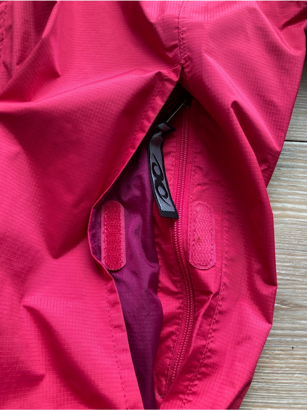 Marmot Two-Tone Women's Waterproof One-Piece in Magenta and Burgundy Size M/M - Picture 8 of 16